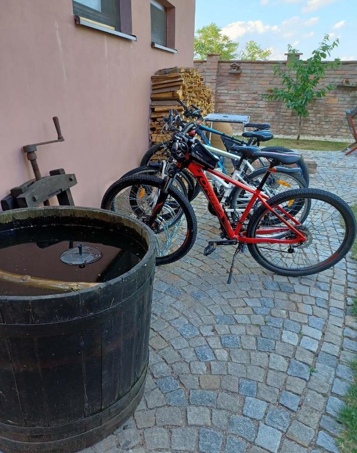 Ubytovani V Soukromi Na Sadove 906 - Valtice Luaran gambar